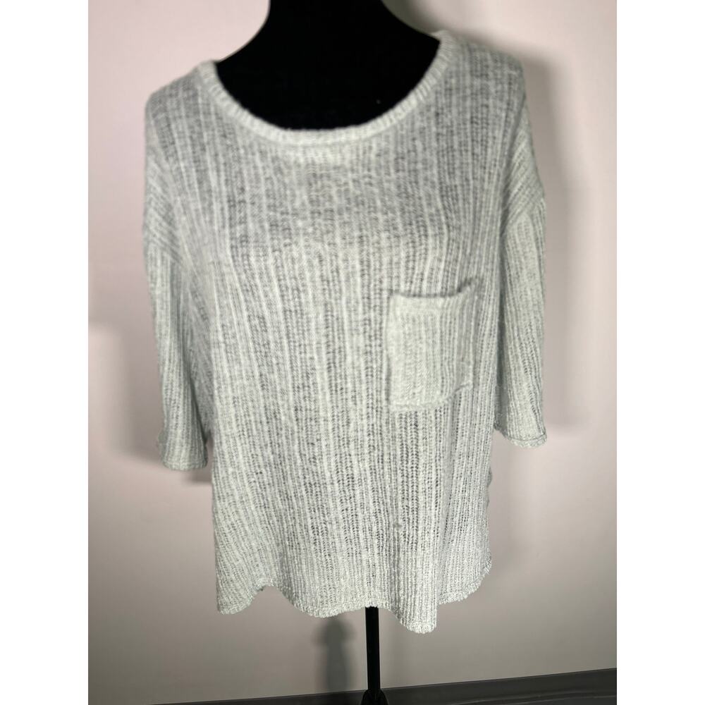 Hopely made in USA caught in green short sleeves, mainly women shirt size L